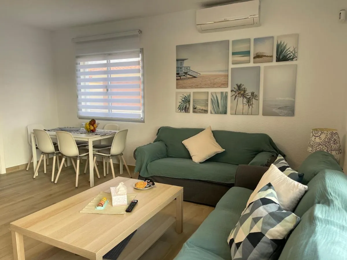 Villa Erna Relax Dream Holiday Кальяо-Сальвахе 0*,