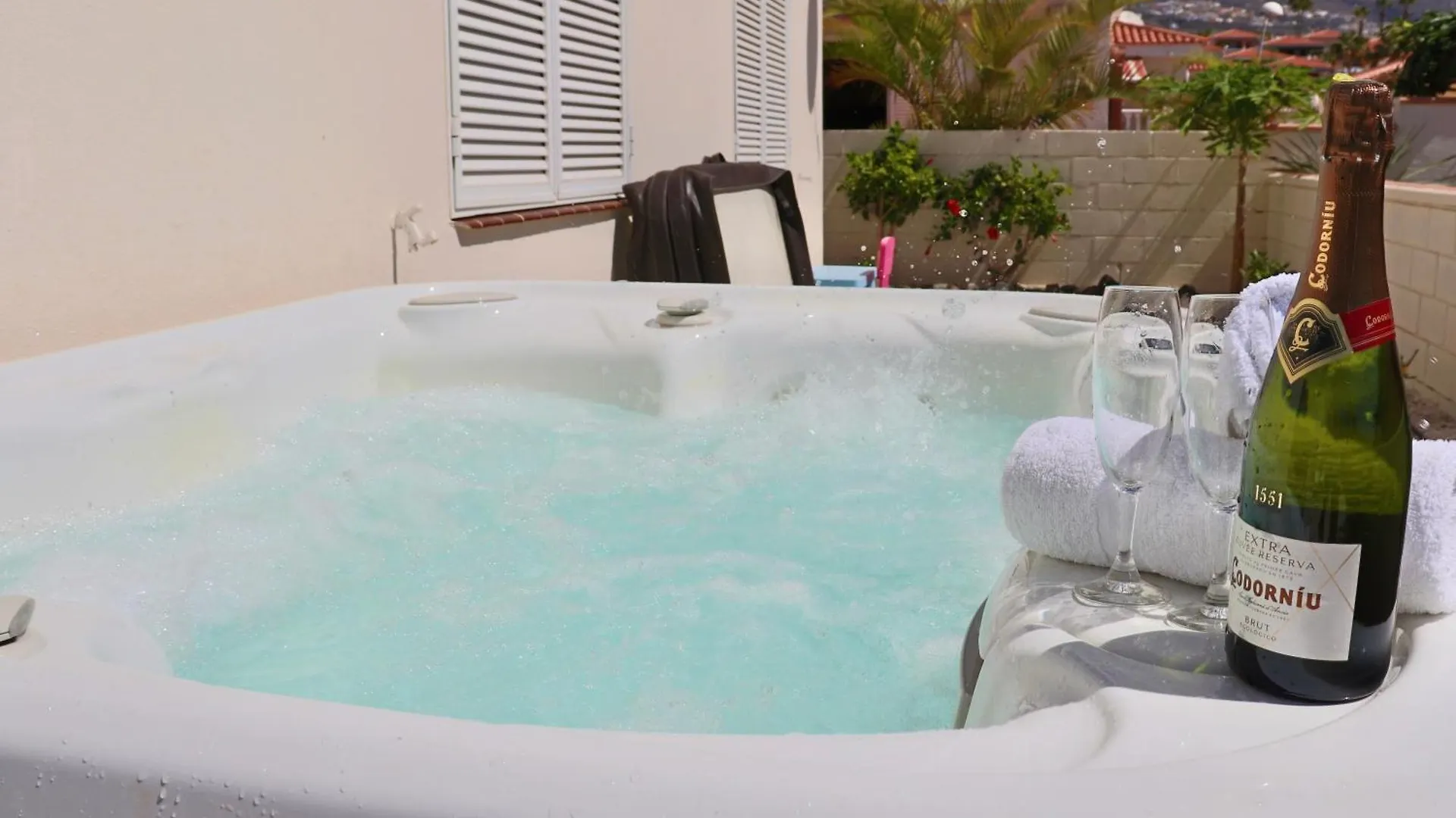 Апартаменты Villa Erna Relax Dream Holiday Кальяо-Сальвахе